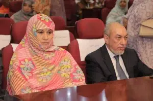 La Ministre supervise les festivités de la Journée internationale pour l'élimination de la violence à l'égard des femmes et des filles