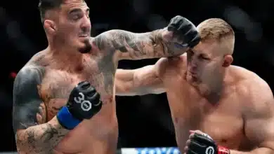 Photo de Tom Aspinall a remporté le titre intérimaire des poids lourds de l’UFC