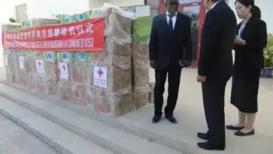 Photo de L’Ambassadeur de Chine fait don à la commune de Rosso