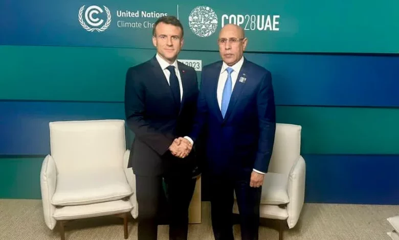 Le Président de la République rencontre le Président français
