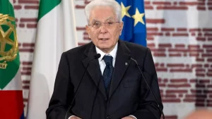 Le Président italien, Sergio Mattarella choisit un proverbe africain