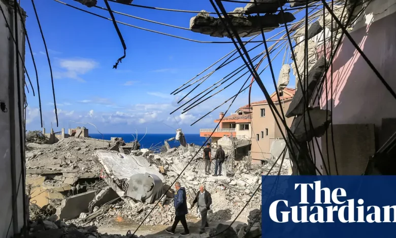 Photo de « Tout le monde s’en va » : les bombardements chassent des dizaines de miliers de personnes du Sud du Liban