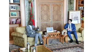 Photo de Le Ministre des Affaires Étrangères rencontre son homologue Marocain.