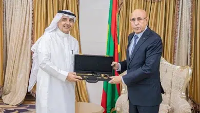 Photo de Le Président de la République reçoit le PDG Arabsat