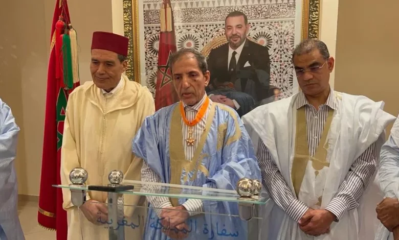 Photo de L’ancien ambassadeur de Mauritanie au Maroc décoré