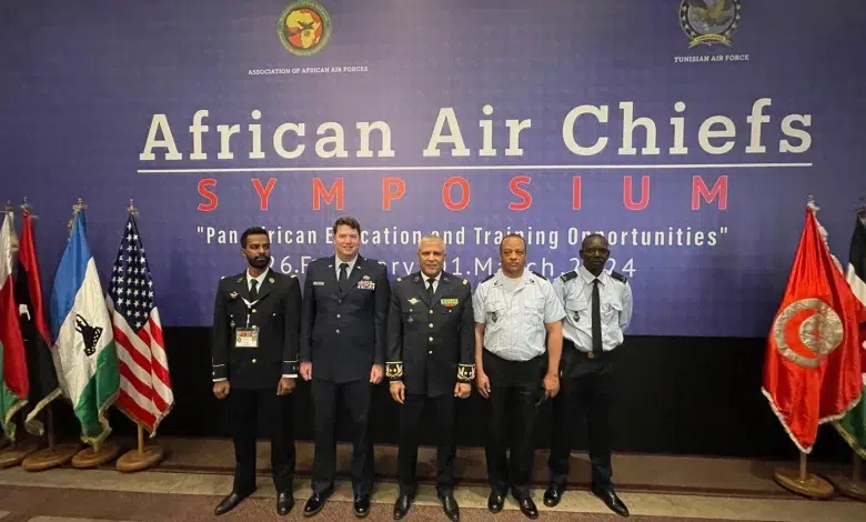 Photo de Le chef d’état-major de l’armée de l’air participe au Symposium (AACS)