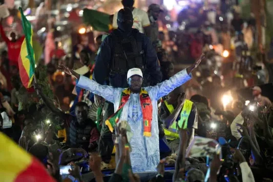 PRESIDENTIELLE AU SENEGAL : La victoire de Bassirou Diomaye Faye