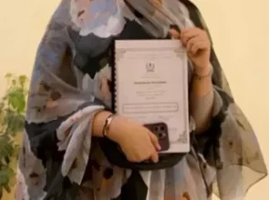 Fatma Ahmed Varwa soutient avec succès son sujet de mémoire 9 Photo de Fatma Ahmed Varwa soutient avec succès son sujet de mémoire