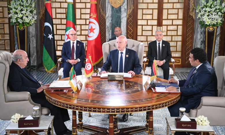 Photo de Le Sommet de Tunis accentue l’isolement du Maroc au Maghreb