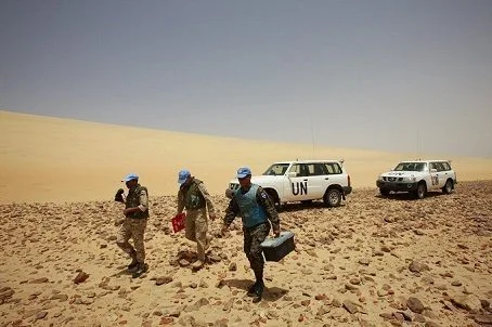 Photo de Émissions / Dans la presse:  Entre le Maroc et l’Algérie, un « Mur des sables », qui « fissure l’espace et le temps »