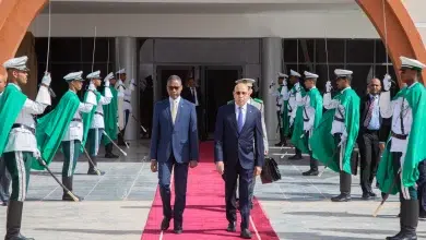 Photo de Le président de la République se rend à Genève.