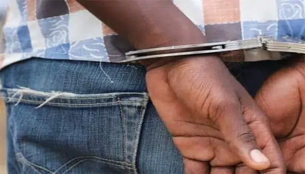 Photo de Journal angolais: Des mauritaniens arrêtés pour abus sexuels