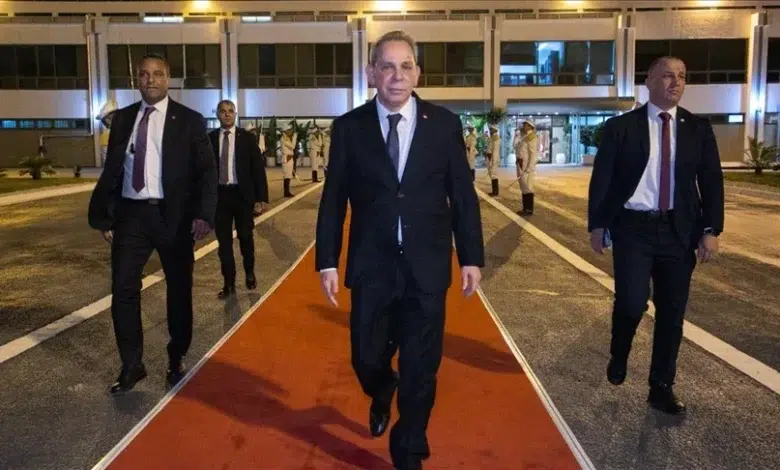 Photo de Tunisie: le chef du gouvernement à Séoul pour participer au Sommet Corée-Afrique