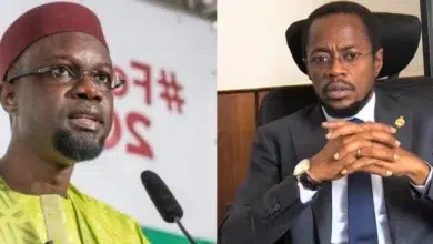 Photo de Naufrage d’une pirogue de migrants : Abdou Mbow s’en prend à Ousmane Sonko