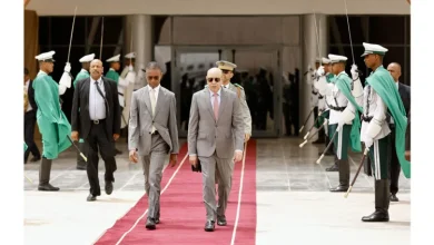 Photo de Le Président de l’Union africaine se rend à Accra