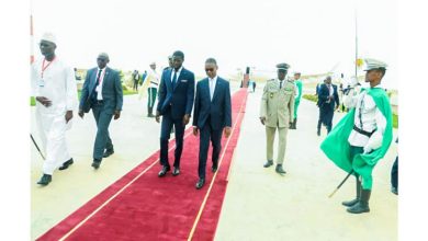 Photo de Bassirou Diomaye Faye en Mauritanie pour l’investiture du président Mohamed El Ghazouani