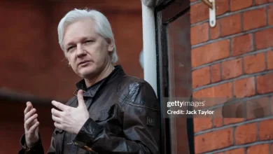 Photo de Assange attendu à Strasbourg pour son premier discours public depuis sa sortie de prison