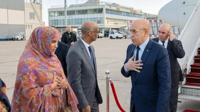 Photo de Arrêt sur images : le Président Ghazouani à son arrivée à Paris