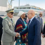 Arrêt sur images : le Président Ghazouani à son arrivée à Paris 