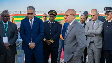 Photo de Pose de la première pierre pour des entrepôts de stockage des matières combustibles