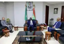 Photo de Le ministre des Affaires étrangères reçoit l’ambassadeur d’Égypte en Mauritanie