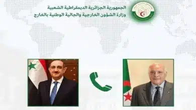 Photo de Entretien téléphonique entre M. Attaf et le ministre syrien des Affaires étrangères et des Expatriés