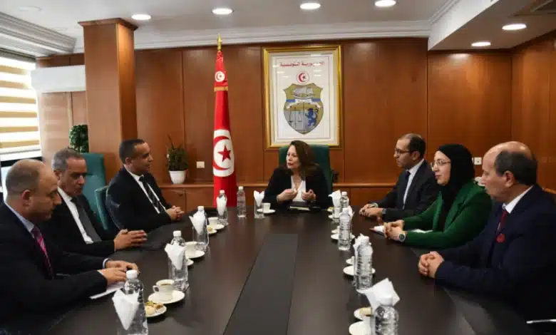 Tunisie-Algérie : des accords stratégiques pour l’interconnexion électrique