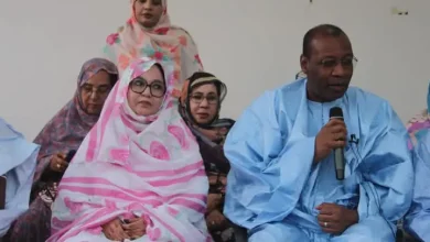 Photo de Brève sur la visite du président du parti El Insaf à la commission nationale des femmes.