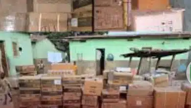 Photo de 900 Cartons de Médicaments Toxiques : Silence, Complicité et Menace Sanitaire