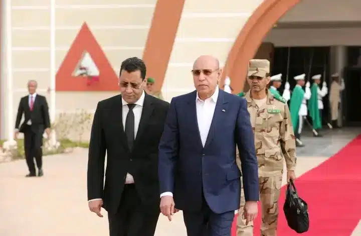 Le Président de la République Mohamed Ould Cheikh El Ghazouani en visite au projet de gaz Ahmeyem Gand Tortue