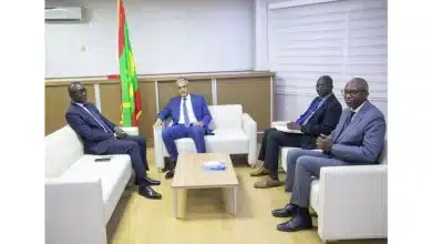 Photo de Le ministre de l’énergie reçoit l’ambassadeur du Sénégal en Mauritanie