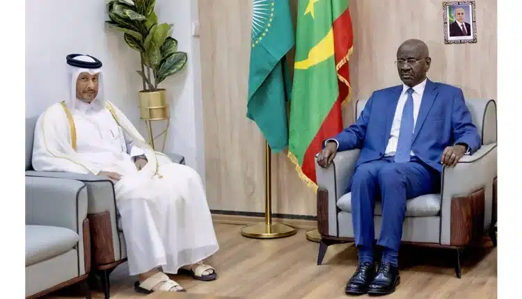 Le ministre des affaires étrangères reçoit l’ambassadeur du Qatar