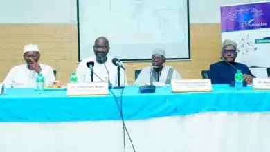 Ousmane Mamoudou Kane présente son ouvrage « Mon devoir de servir » à Dakar 3 Photo de Ousmane Mamoudou Kane présente son ouvrage « Mon devoir de servir » à Dakar