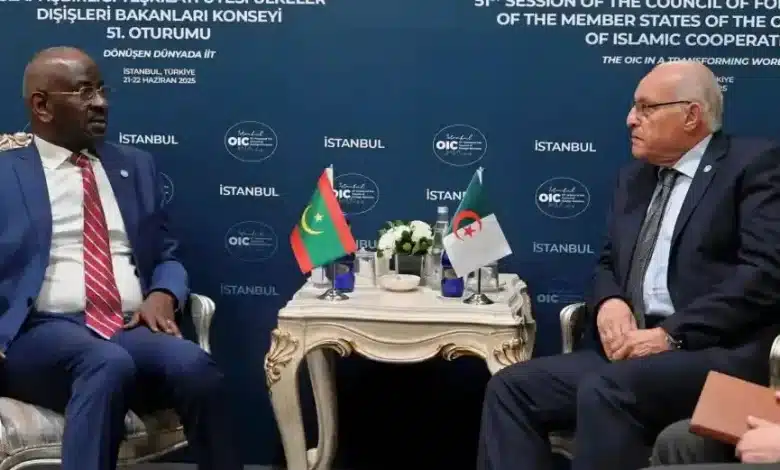 موريتانيا والجزائر تؤكدان تعزيز الشراكة والتنسيق في اجتماع إسطنبول