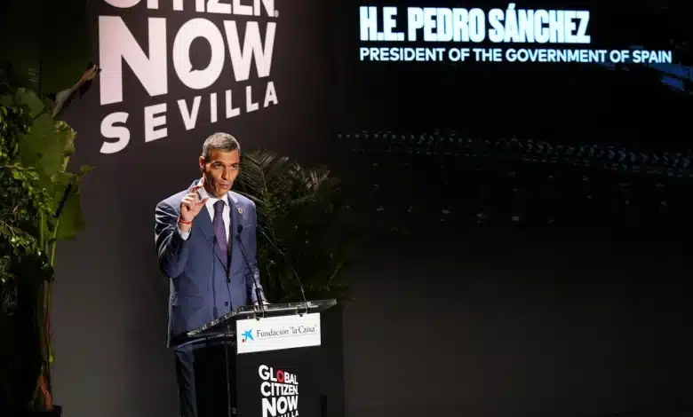 Pedro Sánchez alerte sur les menaces budgétaires pesant sur le développement durable à Séville