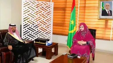 Photo de وزيرة التجارة تبحث تعزيز التعاون مع السفير السعودي في نواكشوط