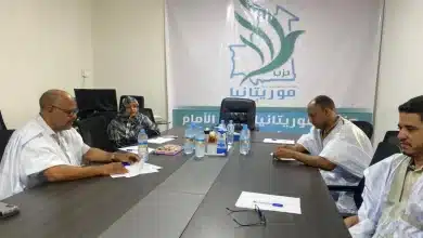 Photo de أربعة أحزاب تدعو الداخلية لتسليم أوصال الترخيص المؤقّتة لمستحقيها