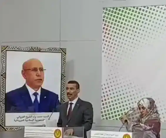 La ministre Houda Bint Babaah recadre le ministre El Houssein Ould Meddou en plein point presse