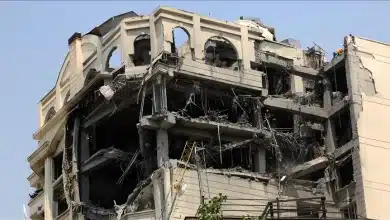 Photo de Israël frappe des sites de missiles en Iran : tensions ravivées à Téhéran