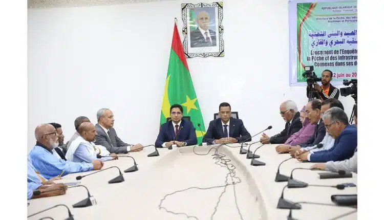 Ministre de la Pêche supervisant le lancement d'une enquête sur l'emploi dans le secteur de la pêche à Nouakchott
