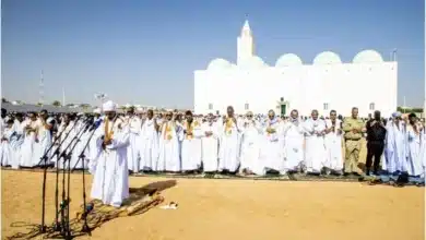 Photo de L’absence du Président et du Premier ministre à la prière de l’Aïd : une rigueur protocolaire assumée