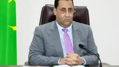 Photo de الوزير الأول يترأس اجتماع اللجنة الوزارية المكلفة بتطوير الشراكة بين القطاعين العام والخاص