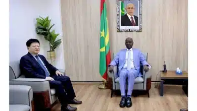 Photo de Le ministre des Affaires étrangères reçoit l’ambassadeur de Chine