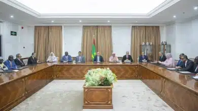 Photo de Le Président Ghazouani salue l’équipe de campagne de Sidi Ould Tah, élu à la tête de la BAD