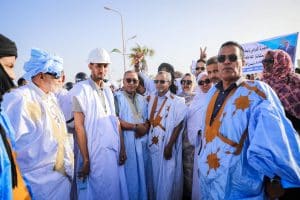 Son Excellence le président de la République arrive à Nouadhibou au milieu d'une réception officielle et populaire qui incarne la cohésion nationale