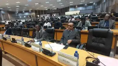 Photo de Le Parlement panafricain débat de l’intelligence artificielle et de la souveraineté numérique, et tient une réunion élargie avec le Parlement sud-africain