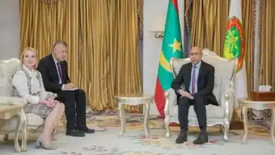 Photo de Le Président Ghazouani rencontre la Ministre tchèque de la Défense pour renforcer la coopération sécuritaire