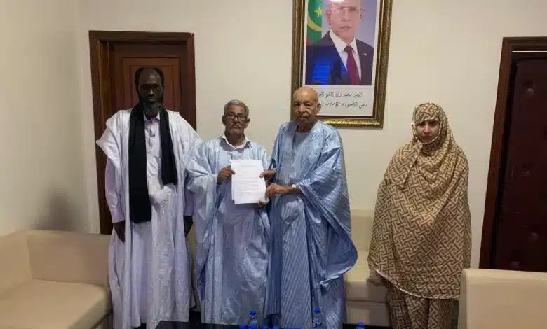 Remise des propositions de Rapide Info au coordinateur du Dialogue National, Moussa Fall.