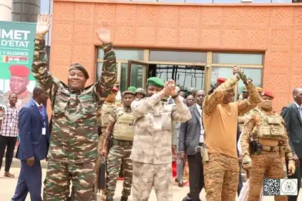 Afrique de l'Ouest: CEDEAO/AES - Le GIABA en trait d'union ?