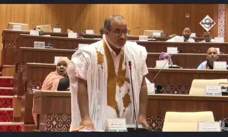 برلماني يطالب بتعليق فريق الصداقة البرلماني الموريتاني الأمريكي